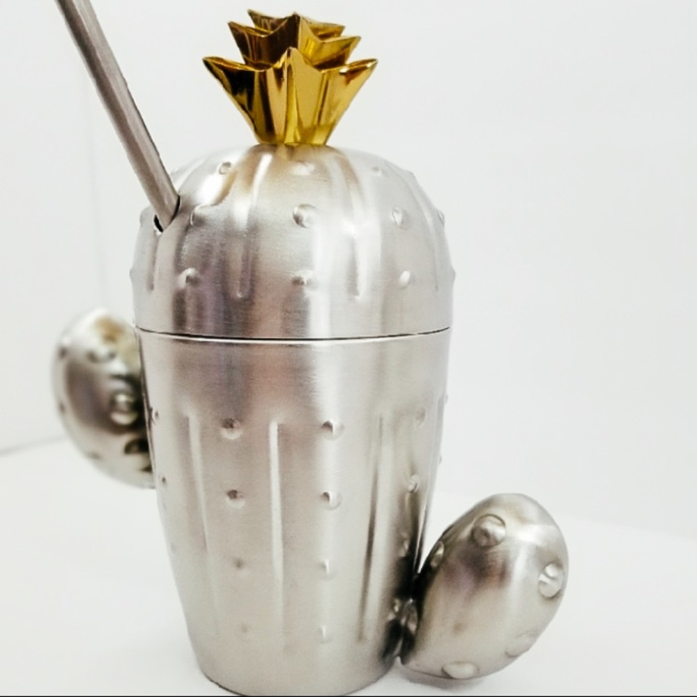 π΅ π24 oz Stainless/gold tone cactus tumbler - Picture 4 of 13